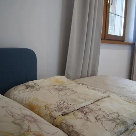 Na Kaszubach Hubertowka W Lipuszu