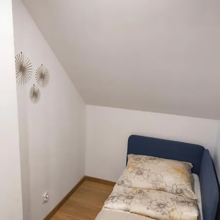 Na Kaszubach Hubertowka W Lipuszu فيلة Lipusz