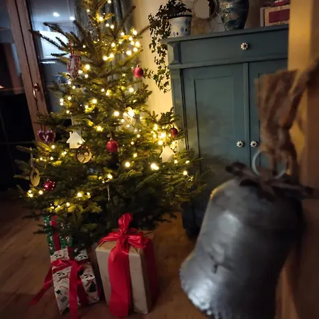 Na Kaszubach Hubertowka W Lipuszu فيلة