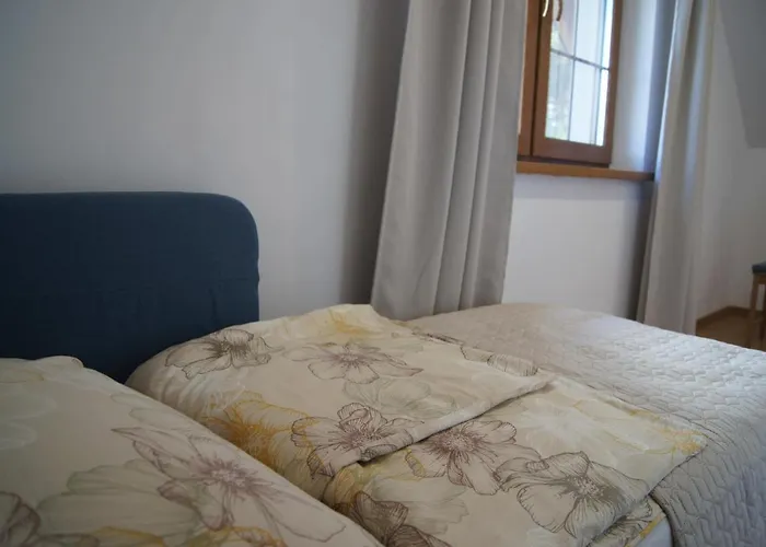 Na Kaszubach Hubertowka W Lipuszu