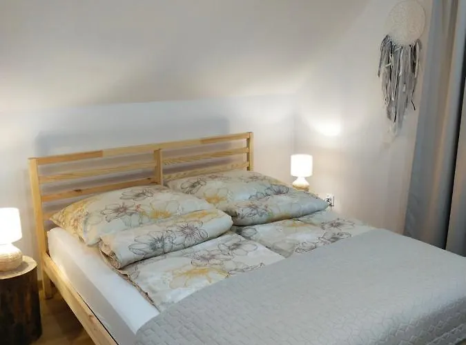 Na Kaszubach Hubertowka W Lipuszu * Lipusz