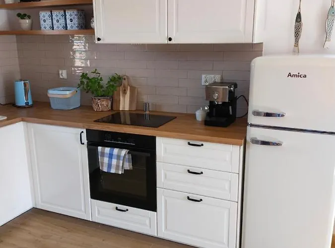 Na Kaszubach Hubertowka W Lipuszu Lipusz